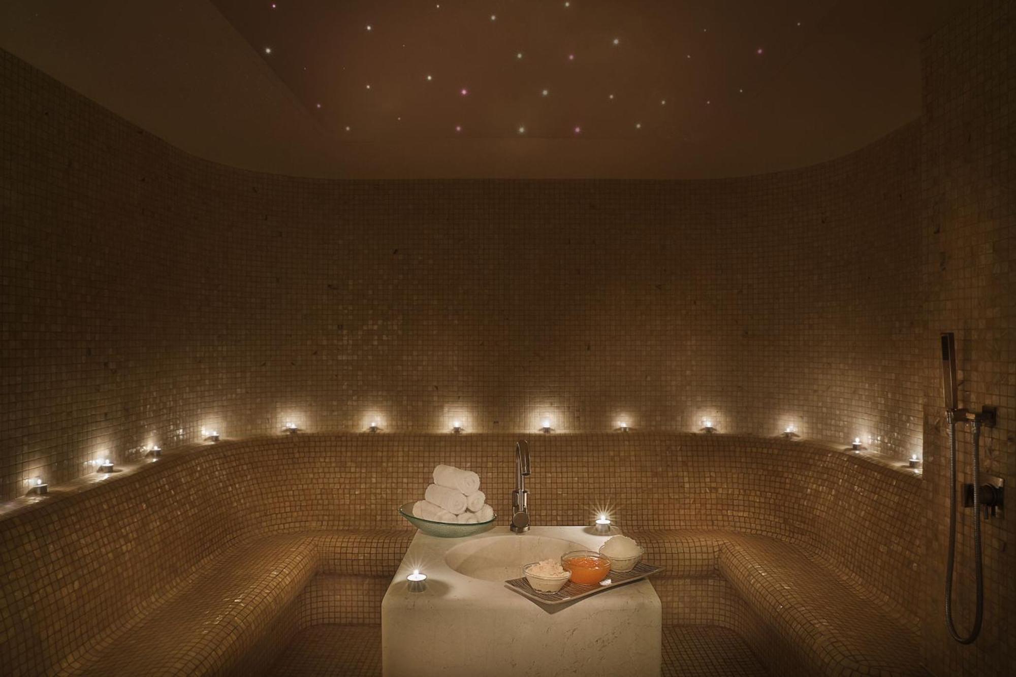 सहारा The Ritz-carlton, Dubai