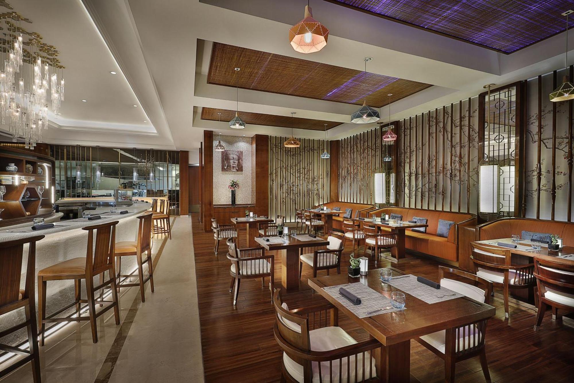 The Ritz-carlton, सहारा