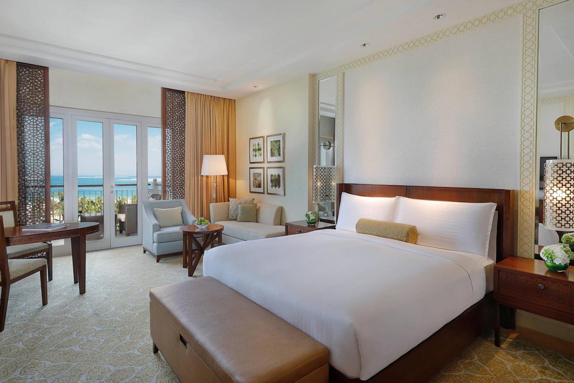 सहारा The Ritz-carlton, 5*