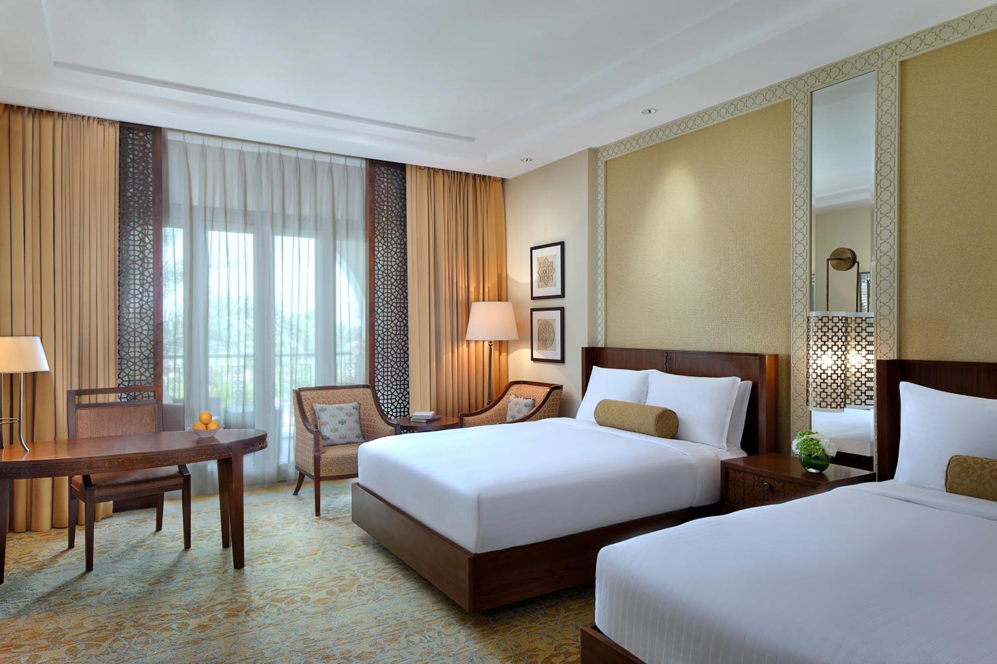 The Ritz-carlton, Курортный комплекс Дубай